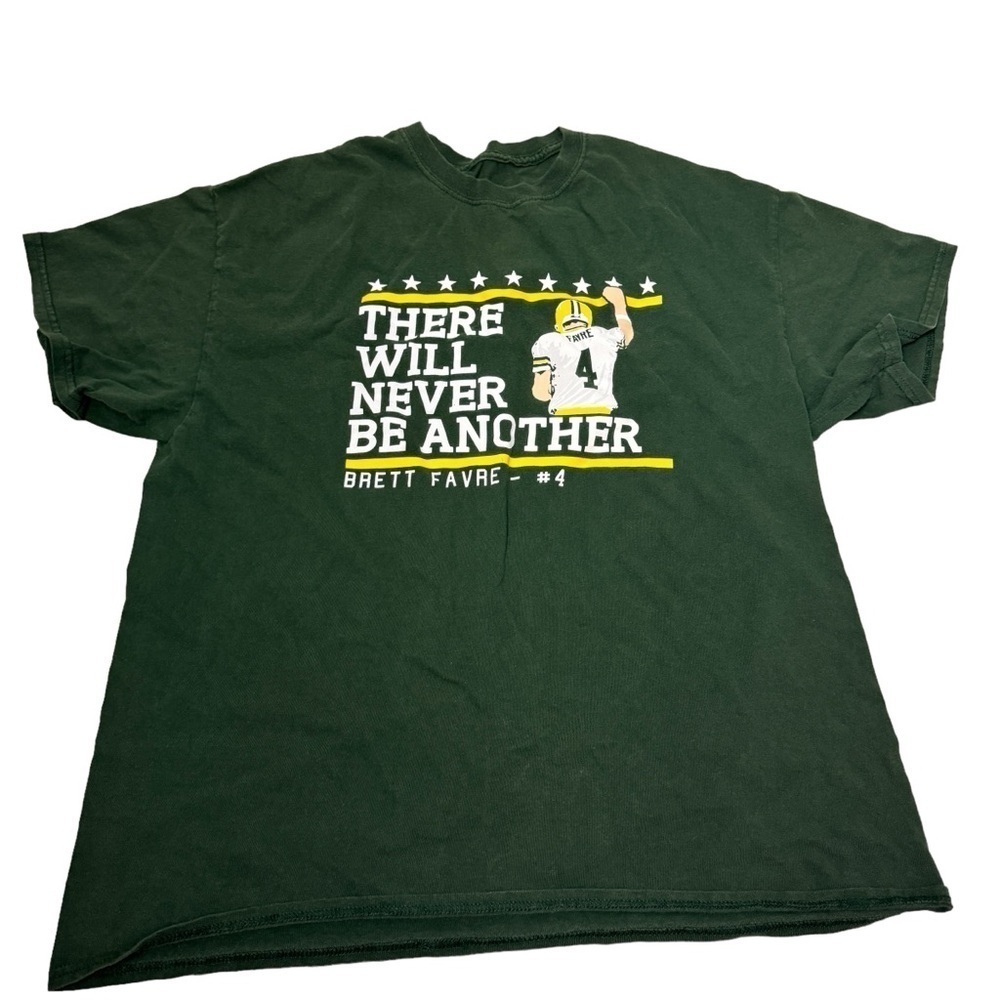 Brett Favre shirt Green Bay Packers graphic tee